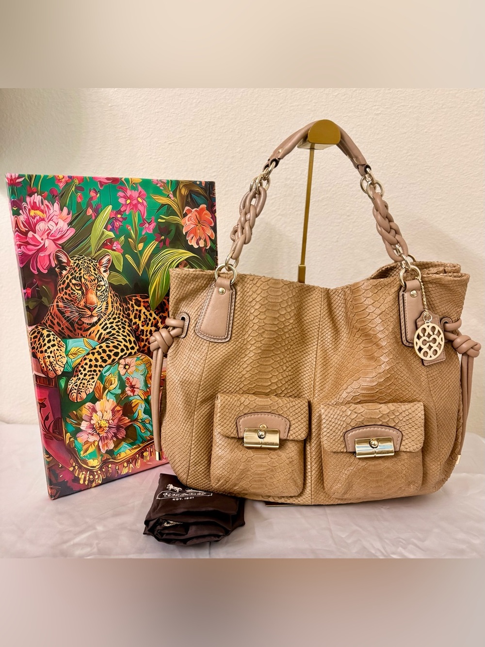 Rare!! NWOT - Coach Kristin Pocket Tote (L0820-14754)